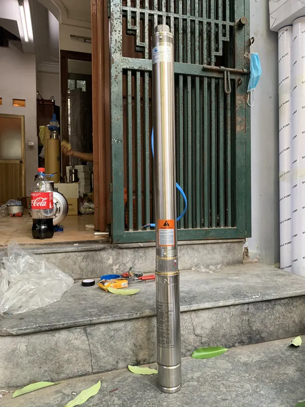 Bơm chìm giếng khoan (bơm hỏa tiễn) chính hãng tại kho Trung Kiên