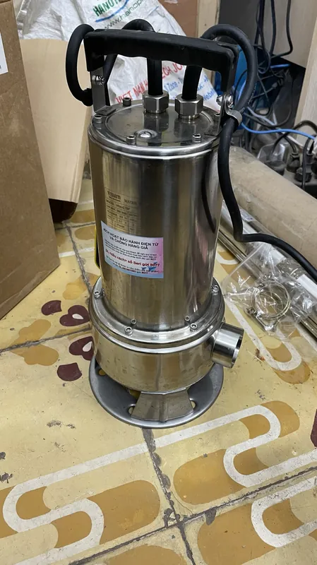 Bơm chìm nước thải toàn thân inox cao cấp tại kho Trung Kiên
